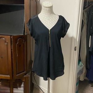 Black blouse with zipper detail